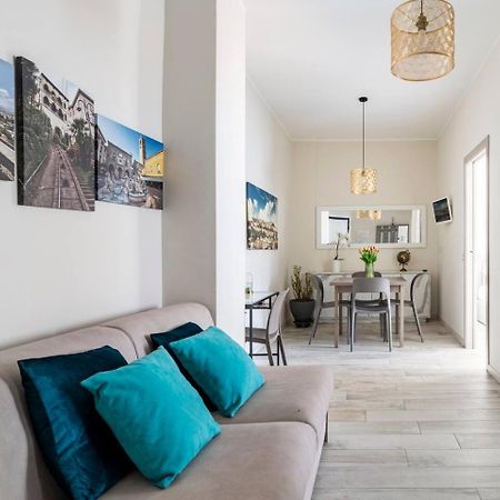 Snt Apartment - City Center Bergamo Bagian luar foto