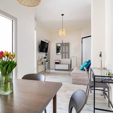 Snt Apartment - City Center Bergamo Bagian luar foto