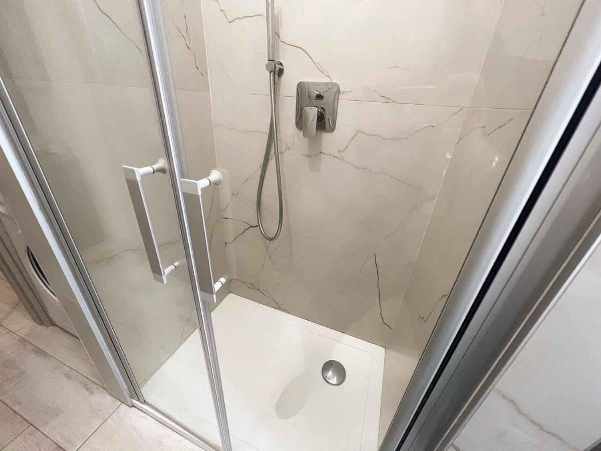 Snt Apartment - City Center Bergamo Bagian luar foto