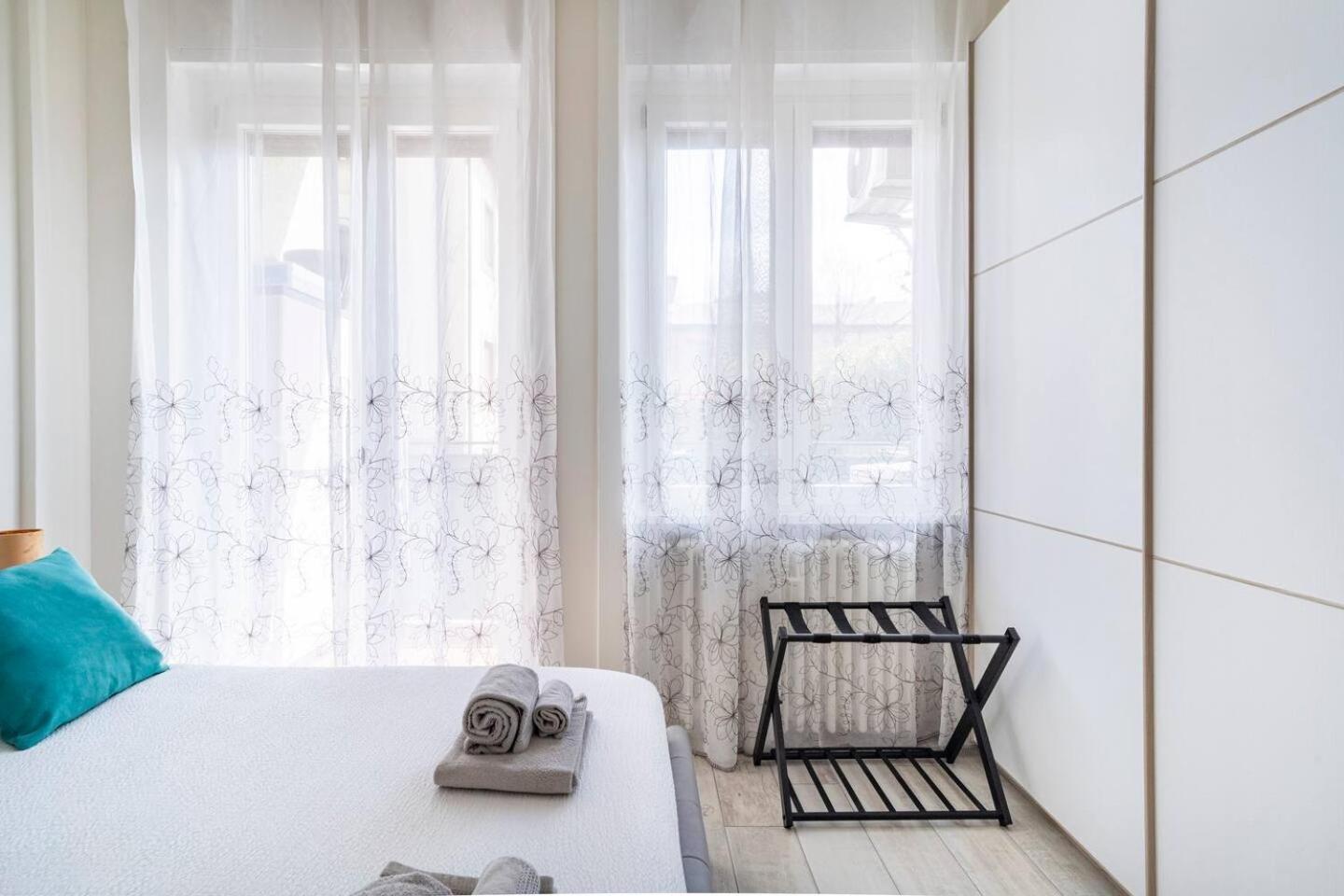 Snt Apartment - City Center Bergamo Bagian luar foto