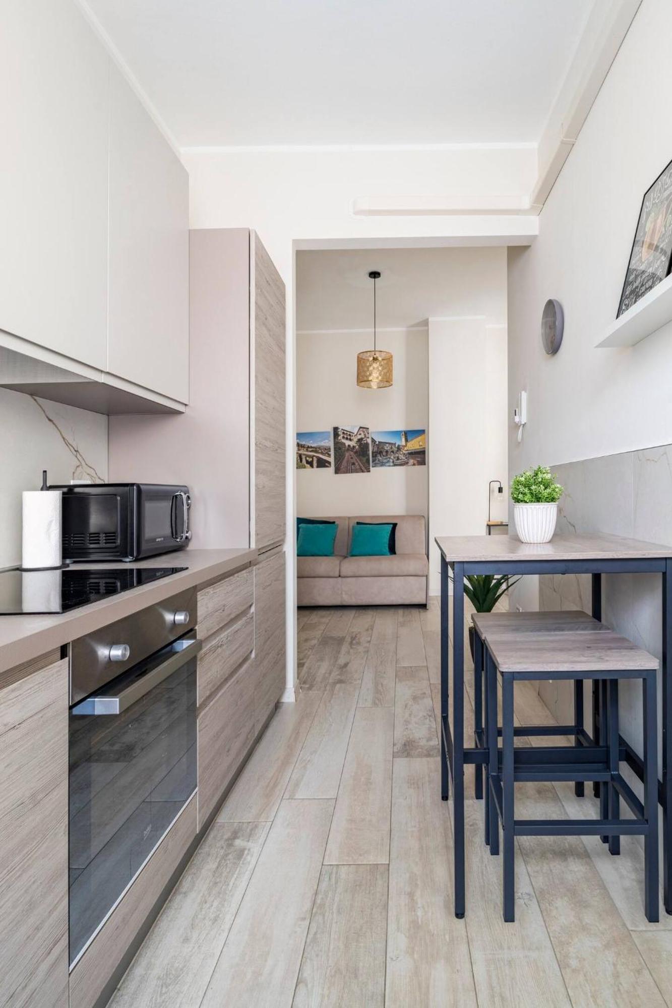 Snt Apartment - City Center Bergamo Bagian luar foto